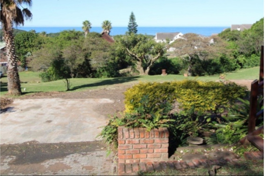 0 Bedroom Property for Sale in Cove Rock Eastern Cape